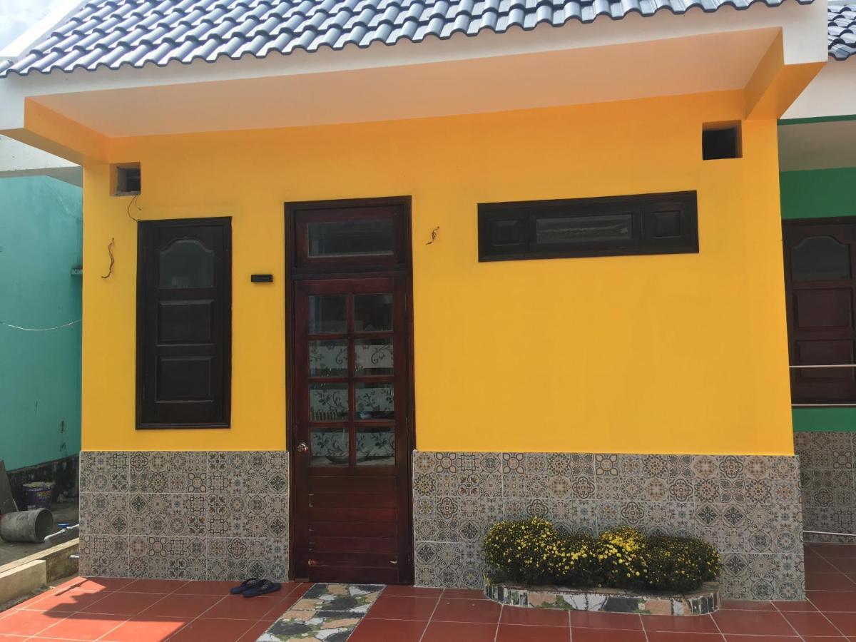 Western Beach Home - Phu Quoc Harbour View Villa Экстерьер фото